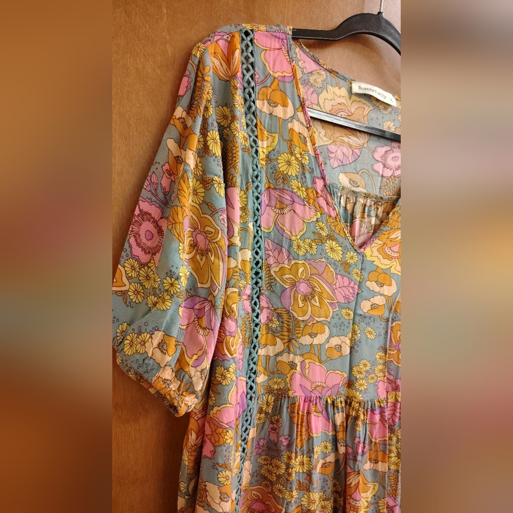 RusttyDustty Boho Floral V-Neck Mini Dress - Picture 3 of 8